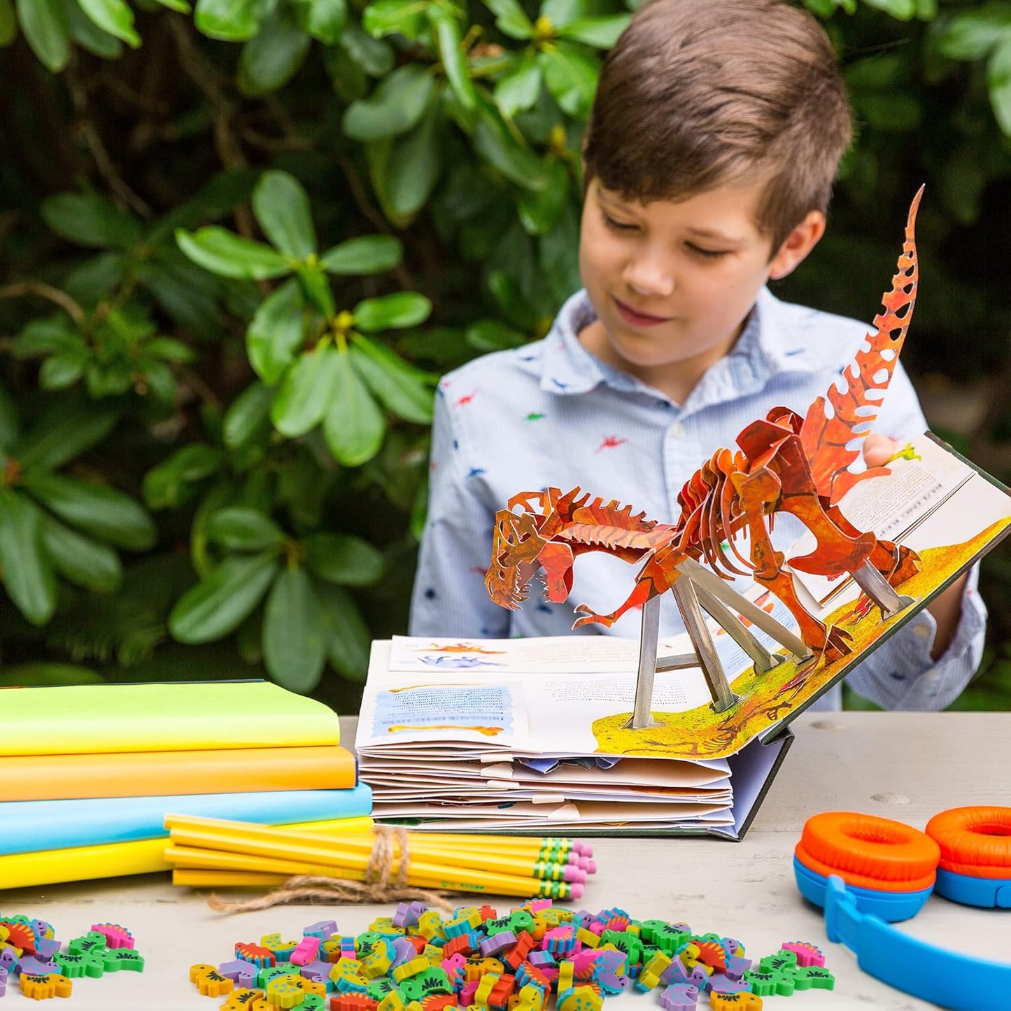 200 Pieces Mini Dinosaur Erasers Bulk Small Pencil Erasers Latex-Free Soft Erasers Pencil Erasers for for Classroom Homework Rewards, Party Favors, Gift Filling