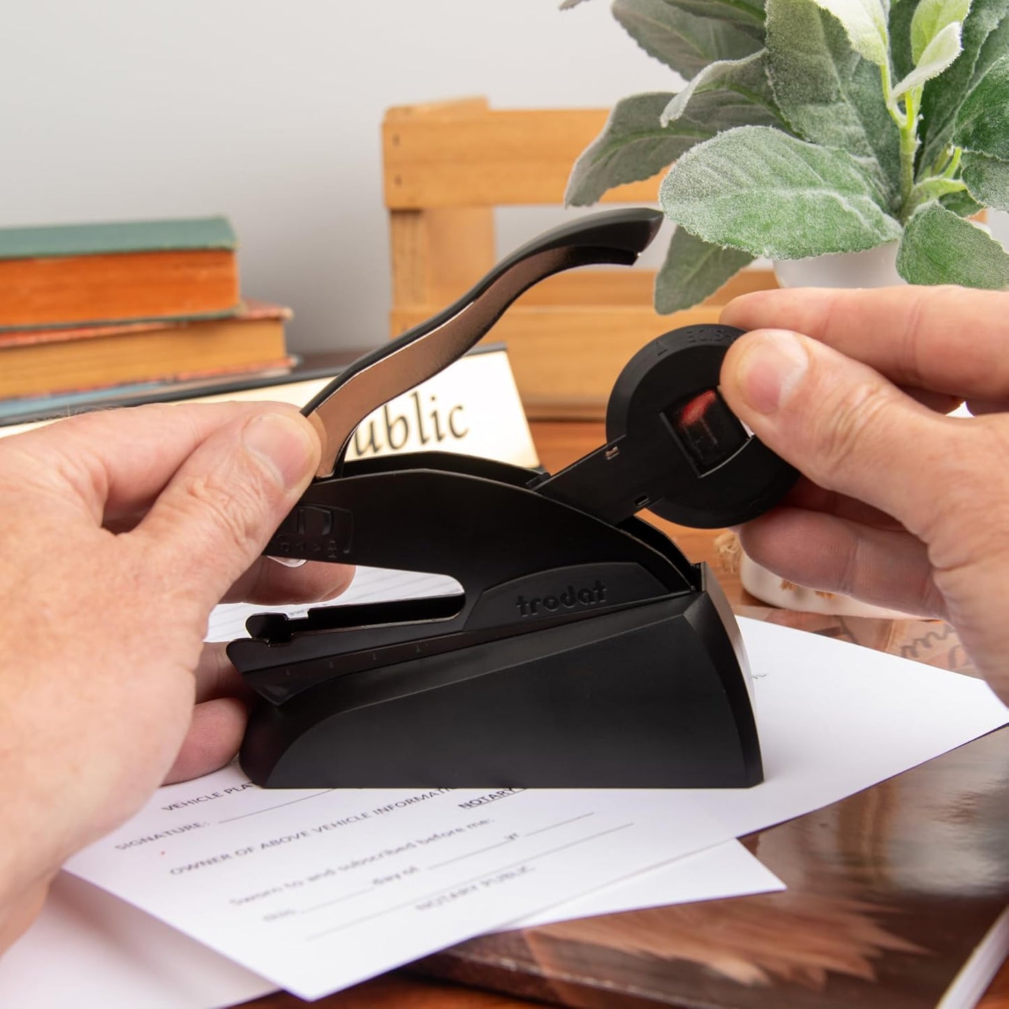 Georgia Round Notary Embosser | Official State Embosser | Official Seals | Meets State Specifications (Georgia, Round Embosser)