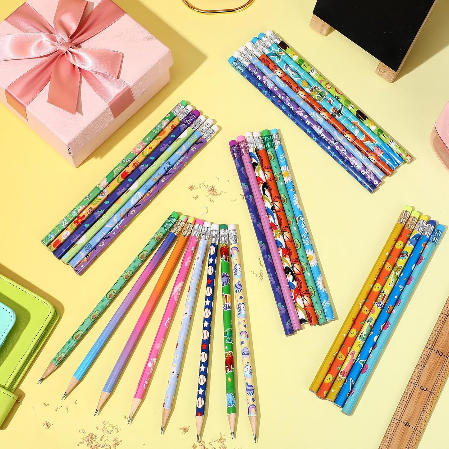 Sabary 100 Pcs Assorted Wood Pencil Bulk 50 Styles #2 HB Colorful Novelty Fun Dinosaur Animals Fruits Sports Pencils with Erasers Back to School Supplies for Kids Student Teacher Classroom Reward